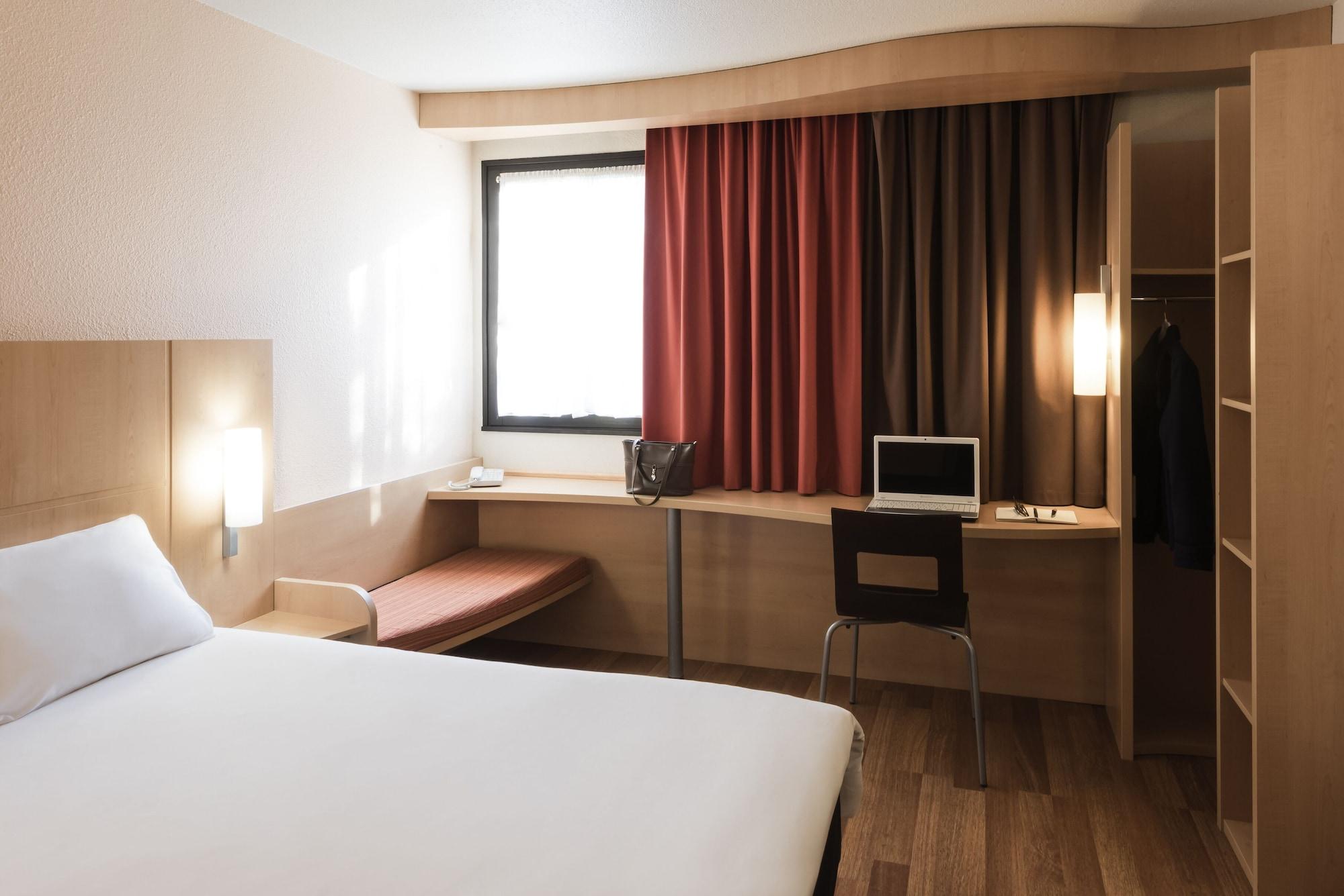 Ibis Centre Hotel Le Mans