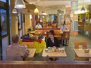 Ibis Centre Hotel