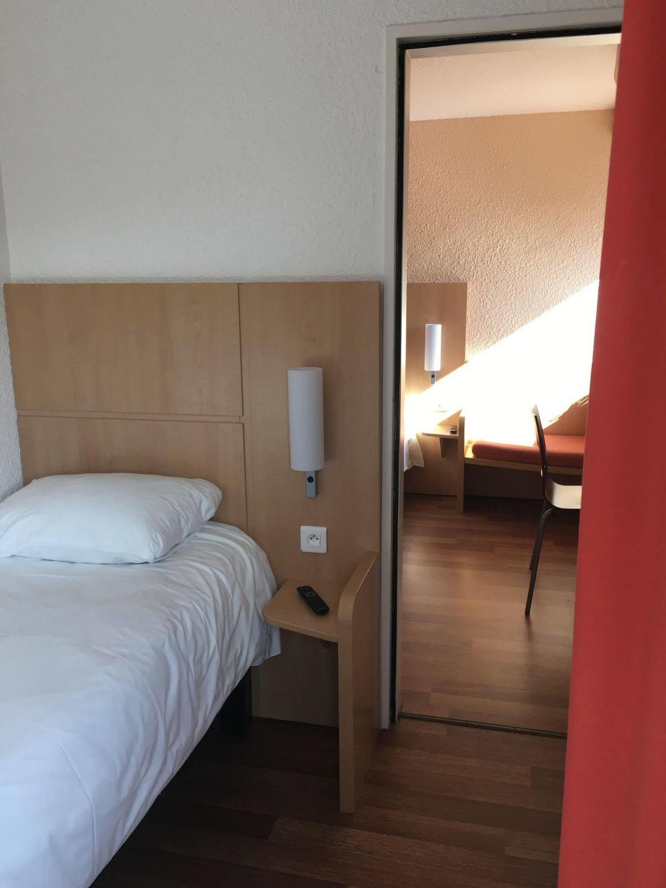 Ibis Centre 3*